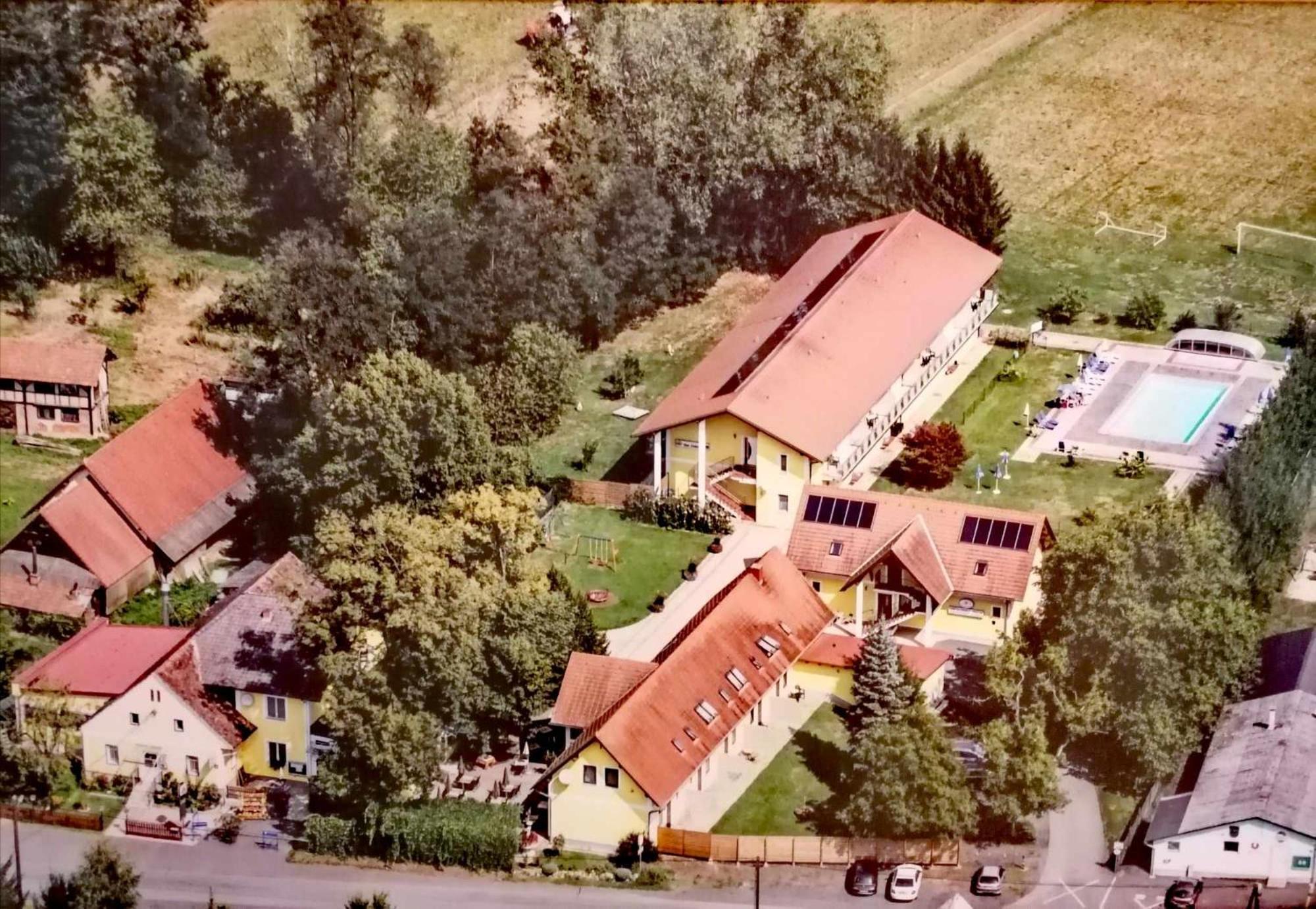 Gasthof Zum Lindenhof Μπαντ Ράντκεσμπουργκ Εξωτερικό φωτογραφία